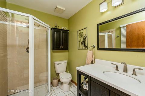 208 W Pleasant View Dr, Mchenry, IL 60050 photo 21