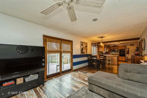 208 W Pleasant View Dr, Mchenry, IL 60050 photo 15