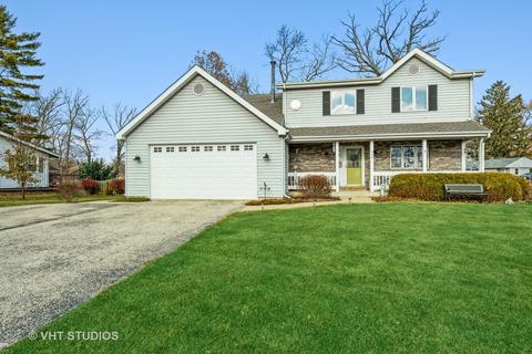 208 W Pleasant View Dr, Mchenry, IL 60050 photo 1