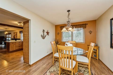 208 W Pleasant View Dr, Mchenry, IL 60050 photo 6