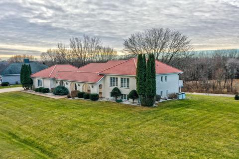11 Spring Creek Dr, Spring Valley, IL 61362 photo 6