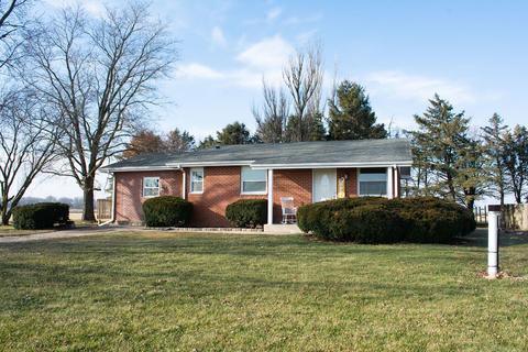 10666 N 1500w Rd, Manteno, IL 60950