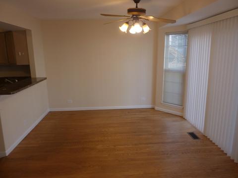 4721 Amber Cir, Hoffman Estates, IL 60192 photo 6