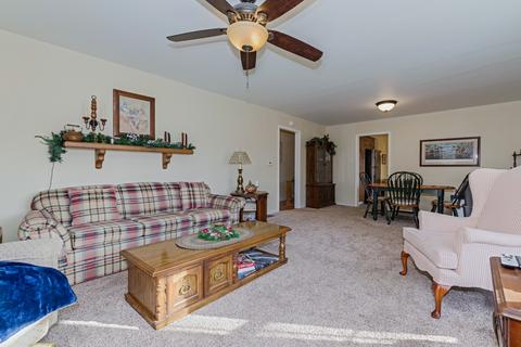 900 E Bauman St, Cornell, IL 61319 photo 4