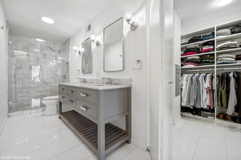 200 E Delaware Pl #32D, Chicago, IL 60611 photo 19