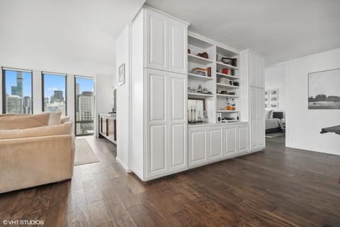 200 E Delaware Pl #32D, Chicago, IL 60611 photo 15