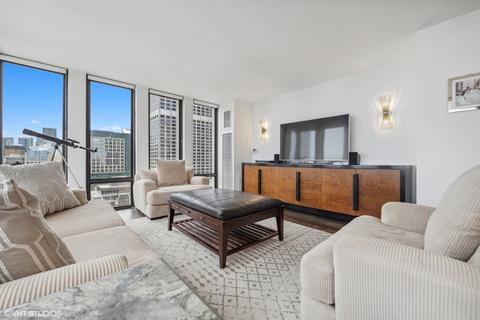 200 E Delaware Pl #32D, Chicago, IL 60611 photo 13