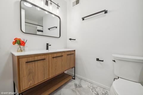 200 E Delaware Pl #32D, Chicago, IL 60611 photo 22