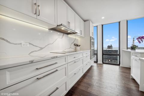 200 E Delaware Pl #32D, Chicago, IL 60611 photo 4