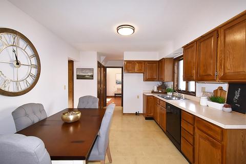 407 Spring St, Geneva, IL 60134 photo 10