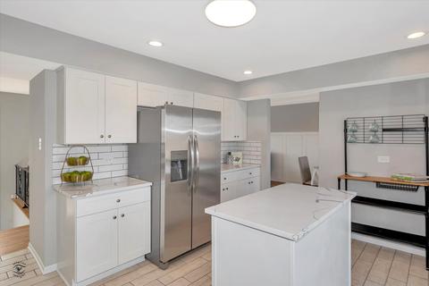 6429 Cedar Rd, Oak Forest, IL 60452 photo 8