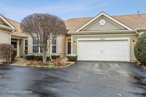 21554 W Empress Ln, Plainfield, IL 60544 photo 2