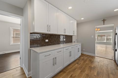 11637 S Artesian Ave, Chicago, IL 60655 photo 9