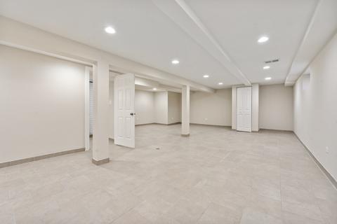 11637 S Artesian Ave, Chicago, IL 60655 photo 19