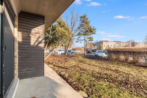 5550 Astor Ln #111, Rolling Meadows, IL 60008 photo 17
