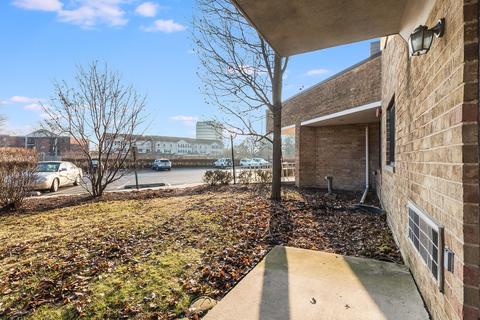5550 Astor Ln #111, Rolling Meadows, IL 60008 photo 18