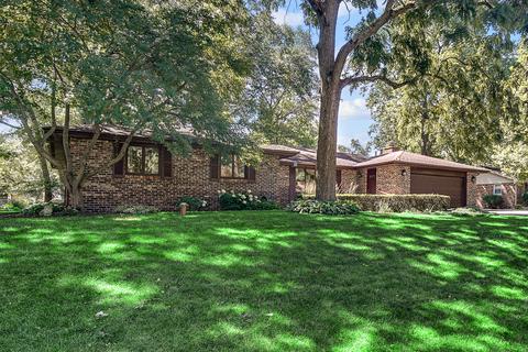 2718 E Heritage Dr, Kankakee, IL 60901 photo 3