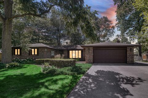 2718 E Heritage Dr, Kankakee, IL 60901 photo 2