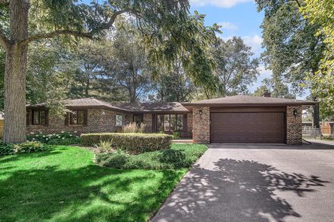 2718 E Heritage Dr, Kankakee, IL 60901 photo 1
