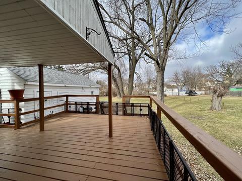 454 Locust St, Elgin, IL 60123 photo 19