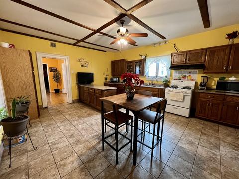 454 Locust St, Elgin, IL 60123 photo 6