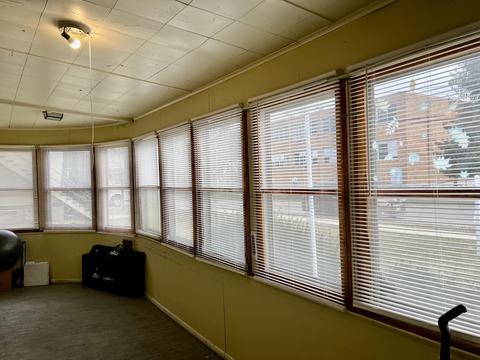 454 Locust St, Elgin, IL 60123 photo 17