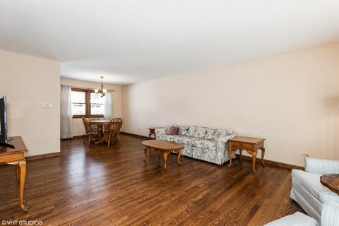 2024 E Seneca Ln, Mount Prospect, IL 60056 photo 4