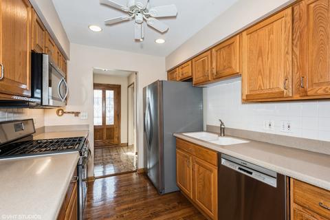 2024 E Seneca Ln, Mount Prospect, IL 60056 photo 8