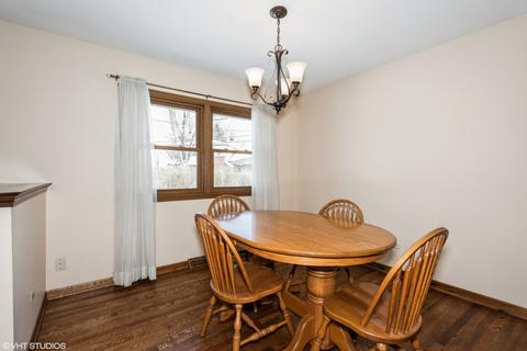 2024 E Seneca Ln, Mount Prospect, IL 60056 photo 7