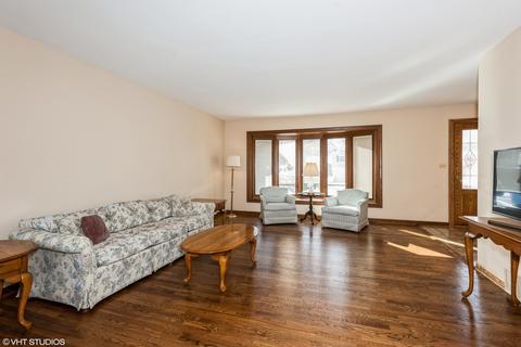 2024 E Seneca Ln, Mount Prospect, IL 60056 photo 5