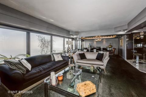 175 E Delaware Pl #8604, Chicago, IL 60611 photo 4