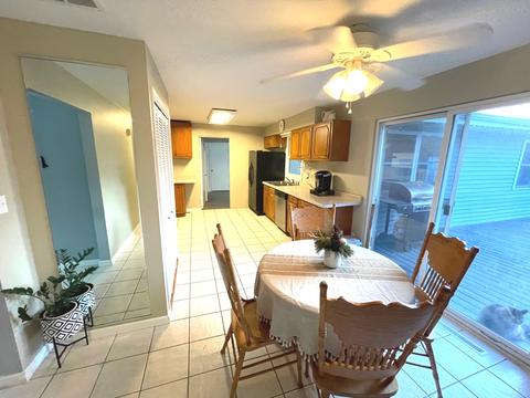 525 E Juniper Ln, Bradley, IL 60915 photo 6