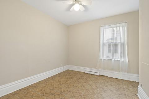 638 Grace St, Elgin, IL 60120 photo 10