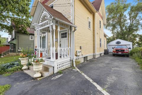 638 Grace St, Elgin, IL 60120 photo 3