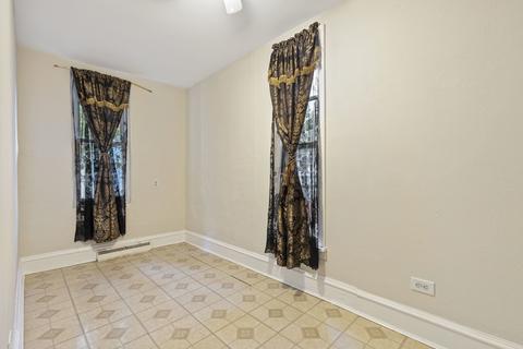638 Grace St, Elgin, IL 60120 photo 12