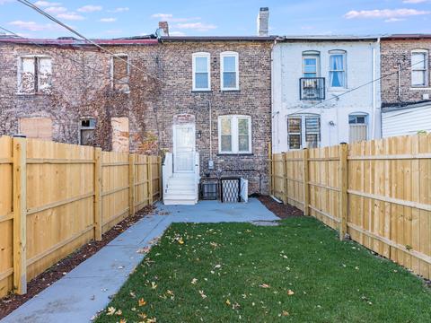 10641 S Champlain Ave, Chicago, IL 60628 photo 3