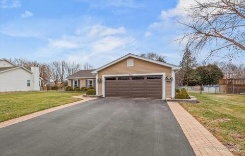 715 Tanglewood Dr, Algonquin, IL 60102 photo 2
