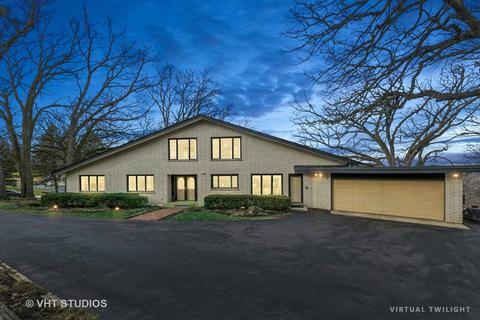 35 W190 Frontenac Dr, Dundee, IL 60118 photo 2