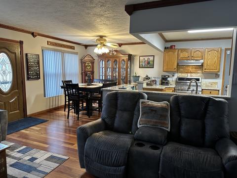 600 E Wood Dr, Mclean, IL 61754 photo 11