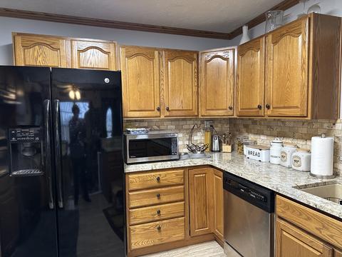 600 E Wood Dr, Mclean, IL 61754 photo 4