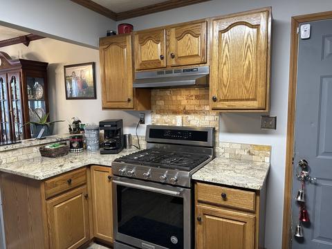 600 E Wood Dr, Mclean, IL 61754 photo 5