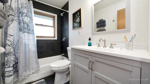 1505 Evergreen St, Mchenry, IL 60051 photo 12