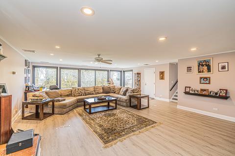 1802 Euclid Ave, Mount Prospect, IL 60056 photo 21