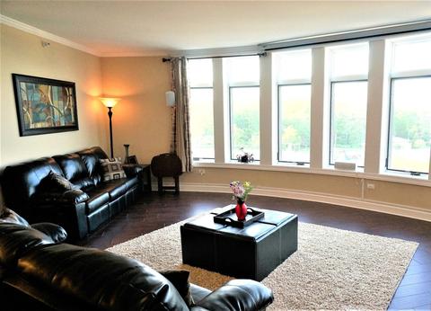 225 Main St #511, Roselle, IL 60172 photo 3