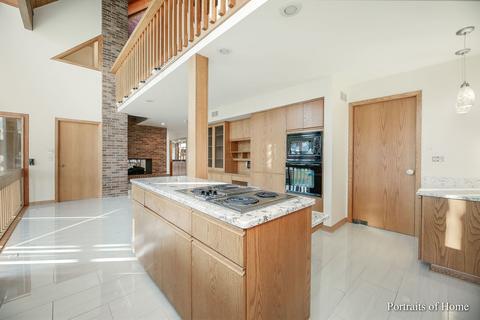 149 Tomlin Cir, Burr Ridge, IL 60527 photo 5