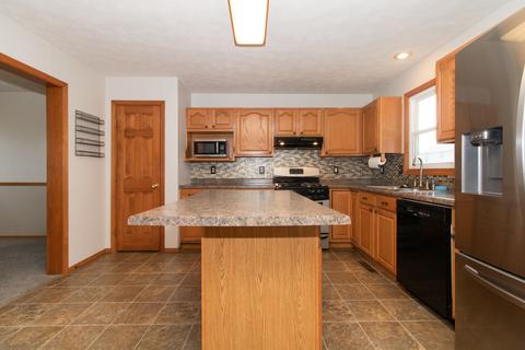 1505 Spy Glass Rd, Normal, IL 61761 photo 13