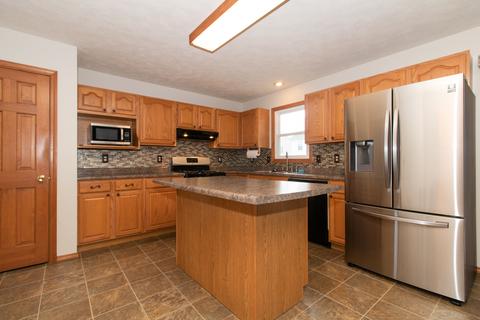 1505 Spy Glass Rd, Normal, IL 61761 photo 9