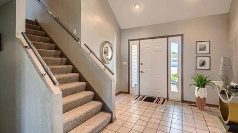 3865 Bernay Ln, Hoffman Estates, IL 60192 photo 18