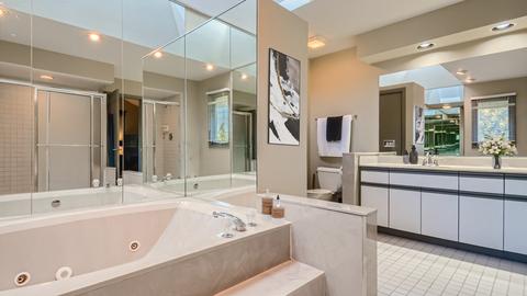 3865 Bernay Ln, Hoffman Estates, IL 60192 photo 5