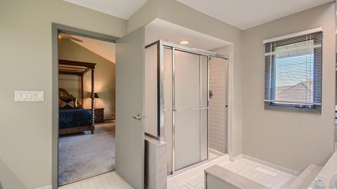 3865 Bernay Ln, Hoffman Estates, IL 60192 photo 23